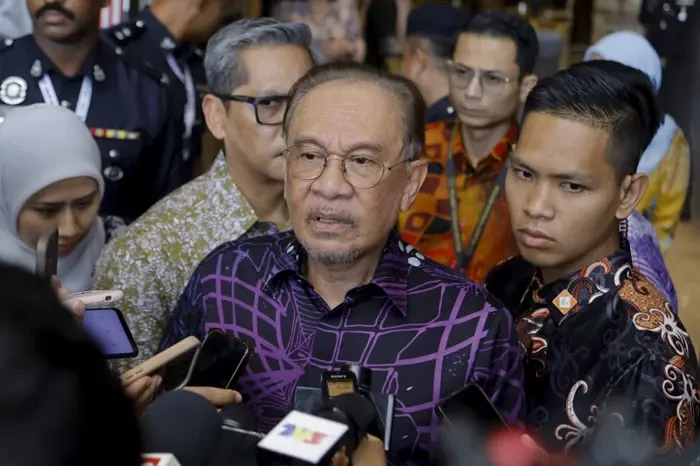 Tegas, PM Malaysia Setuju Polisi Tindak Pengibar Bendera Israel di Malaysia